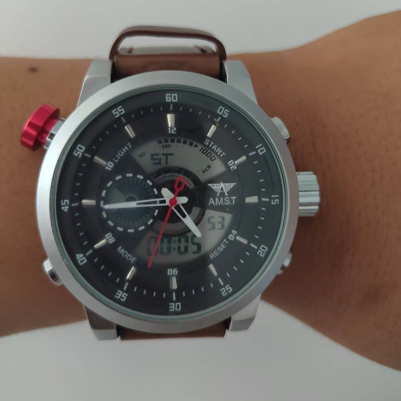 ใหม่ AMST แบรนด์หรูผู้ชายควอตซ - Citizen Watch Promaster บทวิจารณ์และราคา